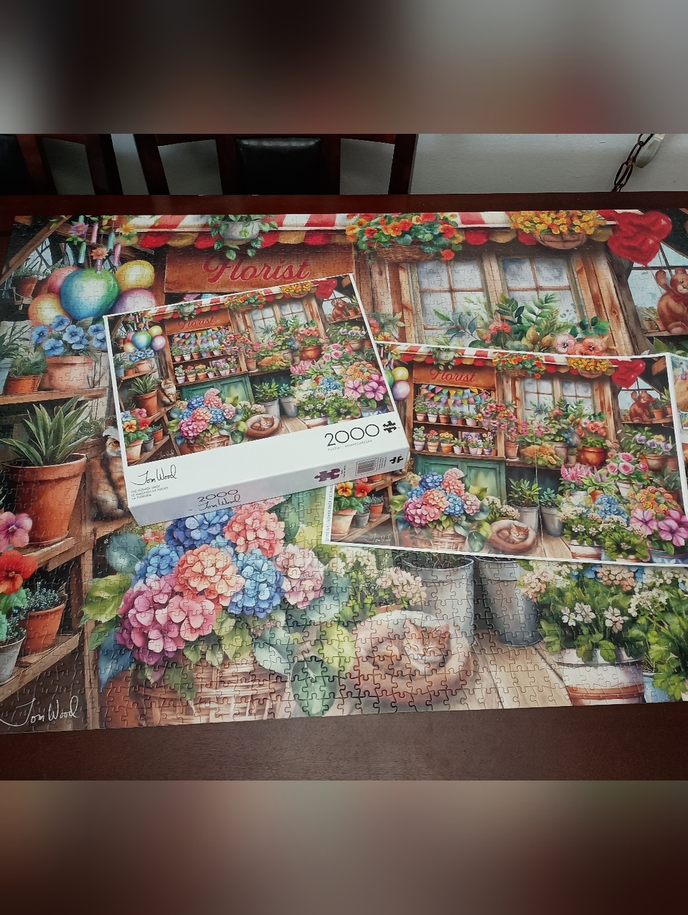 2000 Piece Buffalo Brand Floral Flower Shop Puzzle Colorful Hydrangea Scene